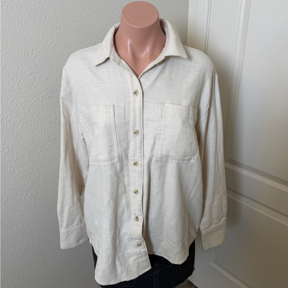 NWT Old Navy Off-White Boyfriend Button Down Shirt Sz S